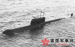 性能超群设计新颖的钛金潜艇“共青团员”号